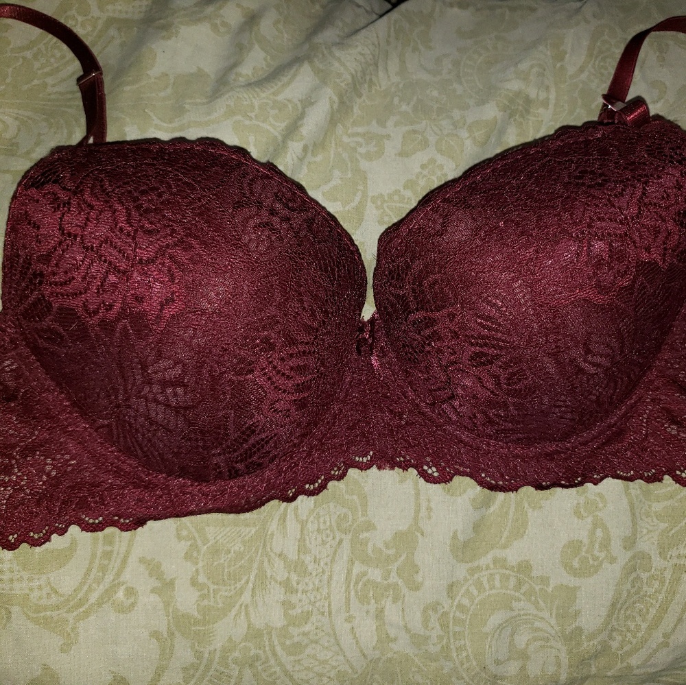 Burgundy lace push up bra